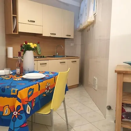 Apartamento Matteo's Flat Close To Porto Sole *