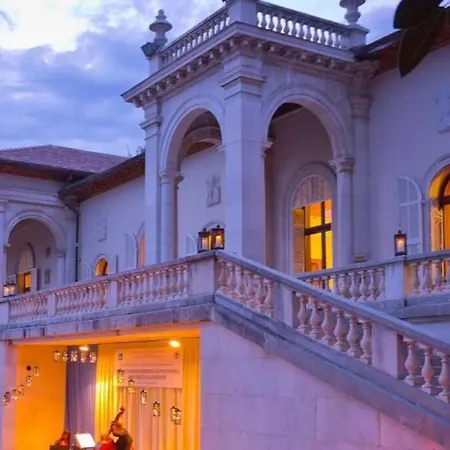 Matteo's Flat Close To Porto Sole Sanremo